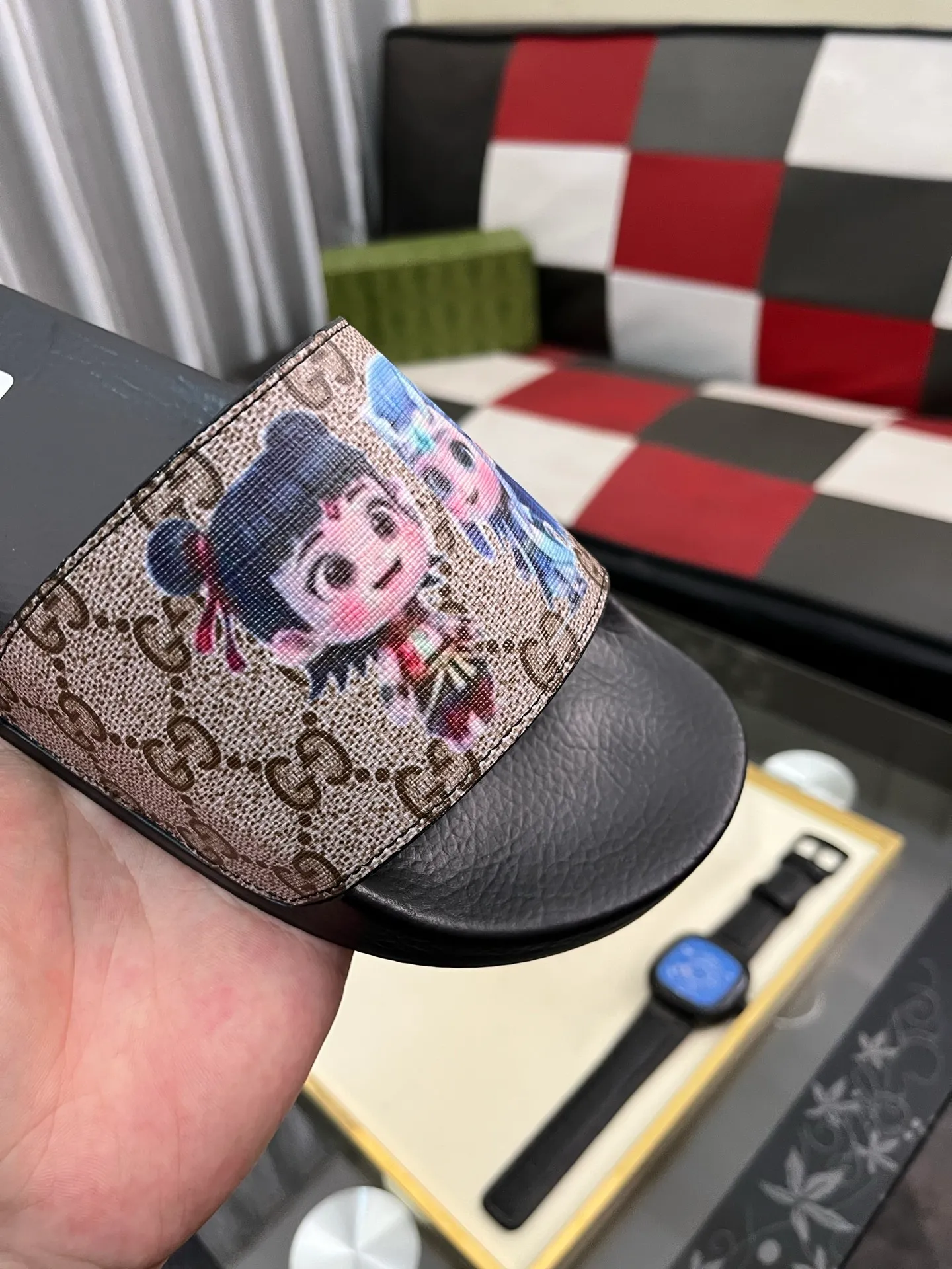 Men's Men's Shoes💰220⌚️⌚️ＧＵＣＣＩ.Gucci.Official website 1:1 popular slippers on sale! Original original material 🩴 SIZE: 38-46 (45.46 non-refundable)